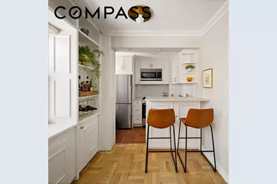39 Gramercy Park N #17A, New York City, NY 10010 - Photo 4