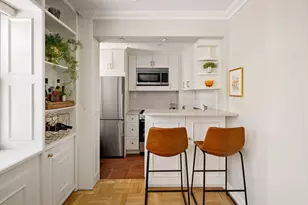 39 Gramercy Park N, New York City, NY 10010 - Photo 4