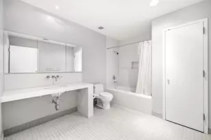 61 N Moore St, New York City, NY 10013 - Photo 8