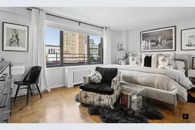 505 E 79th Street #17-D, New York City, NY 10075 - Photo 6