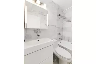 200 Rector Pl, New York, NY 10280 - Photo 4