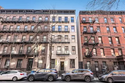 356 W 48th Street #2A, New York, NY 10036 - Photo 2