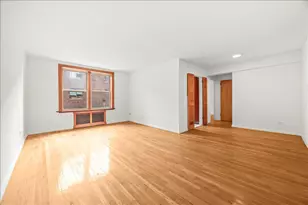 759 E 10th St, New York City, NY 11230 - Photo 12