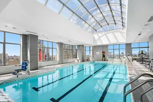 500 W 43rd St, New York, NY 10036 - Photo 8