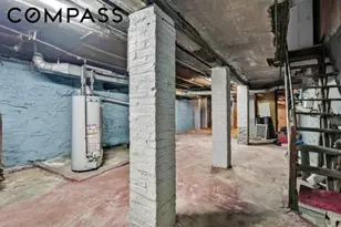 462 Decatur St, New York City, NY 11233 - Photo 10