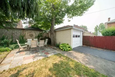414 E 239th Street, New York City, NY 10470 - Photo 24