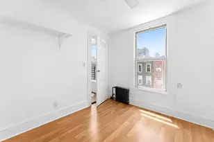 10-13 47th Ave, New York City, NY 11101 - Photo 2