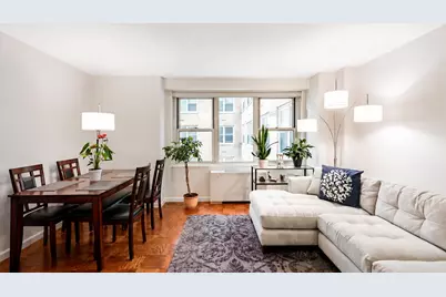 305 E 24th Street #8H, New York City, NY 10010 - Photo 1