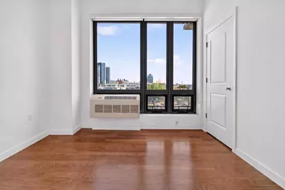 5-49 Borden Avenue #N8, New York City, NY 11101 - Photo 12