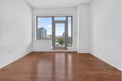 5-49 Borden Avenue #N8, New York City, NY 11101 - Photo 2