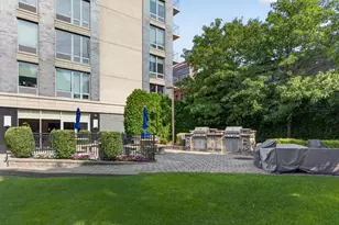 5-49 Borden Ave, New York City, NY 11101 - Photo 32