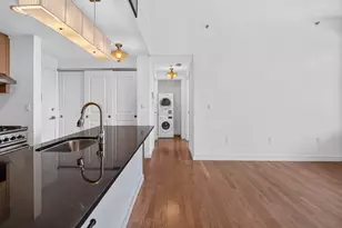 5-49 Borden Ave, New York City, NY 11101 - Photo 8