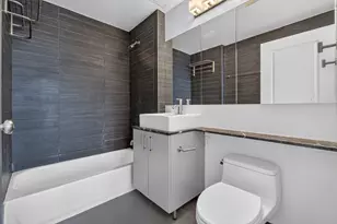 5-49 Borden Ave, New York City, NY 11101 - Photo 16