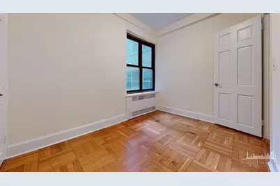 141 E 56th Street #5C, New York, NY 10022 - Photo 10