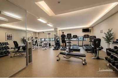 333 E 49th Street #1S, New York, NY 10017 - Photo 6