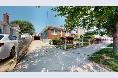 134-20 242nd Street, New York City, NY 11422 - Photo 2