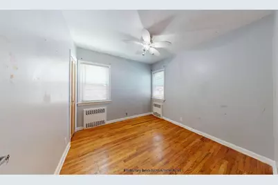 134-20 242nd Street, New York City, NY 11422 - Photo 16