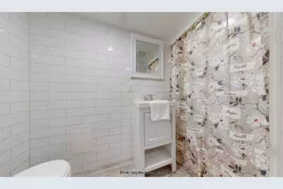 9415 Farragut Road, New York City, NY 11236 - Photo 16