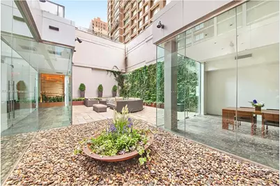 303 E 33rd Street #3G, New York City, NY 10016 - Photo 12