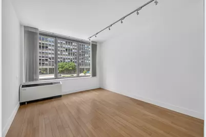 303 E 33rd Street #3G, New York City, NY 10016 - Photo 4