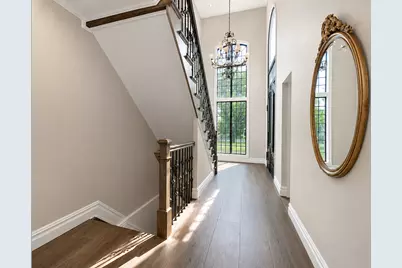 368 Sleight Avenue, New York City, NY 10307 - Photo 2