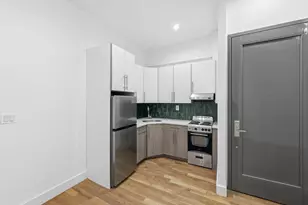 326 Irving Ave, New York City, NY 11237 - Photo 6