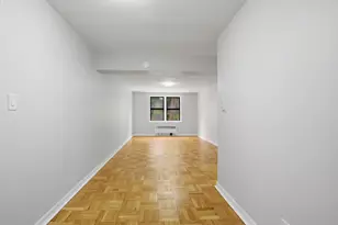 2866 Marion Ave, New York City, NY 10458 - Photo 8