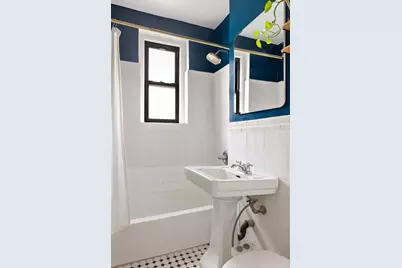 192 E 8th Street #1B, Brooklyn, NY 11218 - Photo 6