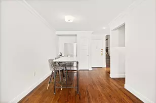 28 W 96th St, New York City, NY 10025 - Photo 4