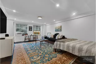 45 W 54th St, New York City, NY 10019 - Photo 6