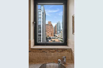 255 E 49th Street #9-A, New York City, NY 10017 - Photo 6
