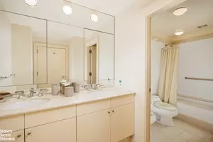 40 E 61st St, New York, NY 10065 - Photo 6