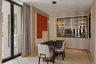 685 5th Avenue #22B, New York City, NY 10022 - Photo 2