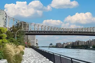 430 E 57th St, New York City, NY 10022 - Photo 14