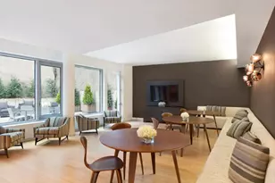 425 W 53rd St, New York City, NY 10019 - Photo 10