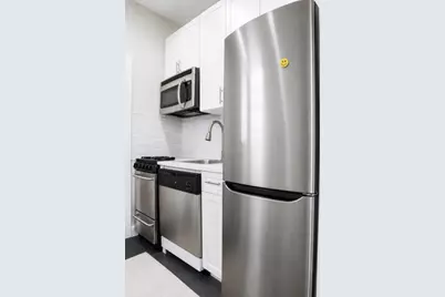 225 Central Park N #53, New York, NY 10026 - Photo 2