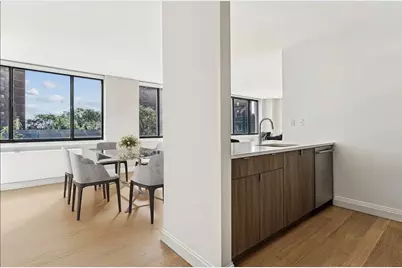 345 E 94th Street #6D, New York, NY 10128 - Photo 2