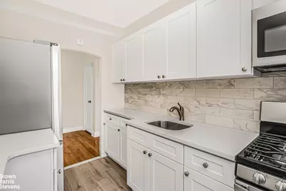 5645 Netherland Avenue #6A, Bronx, NY 10471 - Photo 4