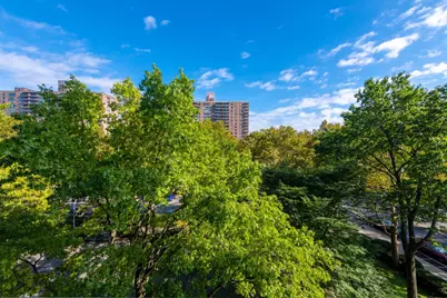 382 Central Park W #3X, New York City, NY 10025 - Photo 1