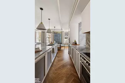 344 W 72nd Street #508, New York, NY 10023 - Photo 2