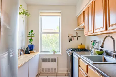 616 E 18th Street #6D, New York City, NY 11226 - Photo 4
