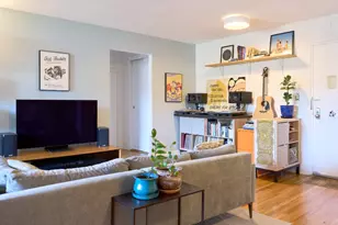 616 E 18th St, New York City, NY 11226 - Photo 2