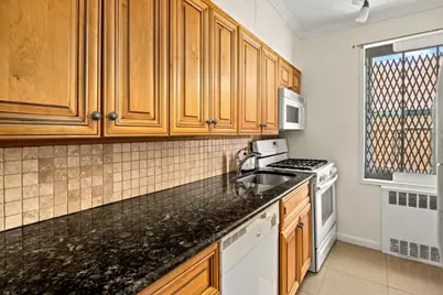 81-15 35th Avenue #6B, Jackson Heights, NY 11372 - Photo 6