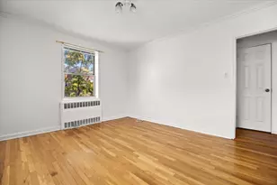 81-15 35th Ave, New York City, NY 11372 - Photo 10
