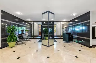 67-30 Clyde St, New York City, NY 11375 - Photo 14