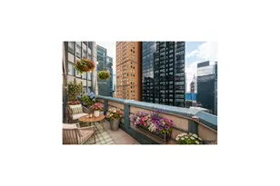 150 W 56th St, New York City, NY 10019 - Photo 8