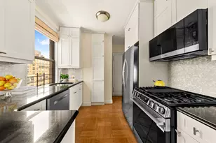 174 W 76th St, New York, NY 10023 - Photo 4
