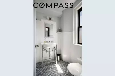 457 W 57th Street #1102, New York, NY 10019 - Photo 6