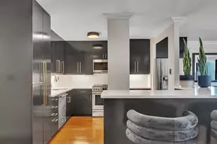333 E 34th St, New York City, NY 10016 - Photo 10