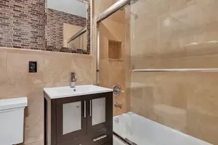 333 E 34th St, New York City, NY 10016 - Photo 32